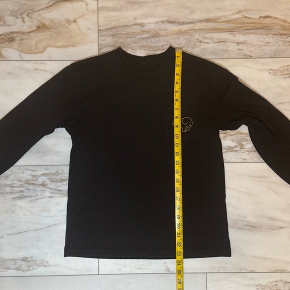 Ivory Ella Long Sleeve T-Shirt - Small - Black with Gold Elephant - Picture 6 of 7